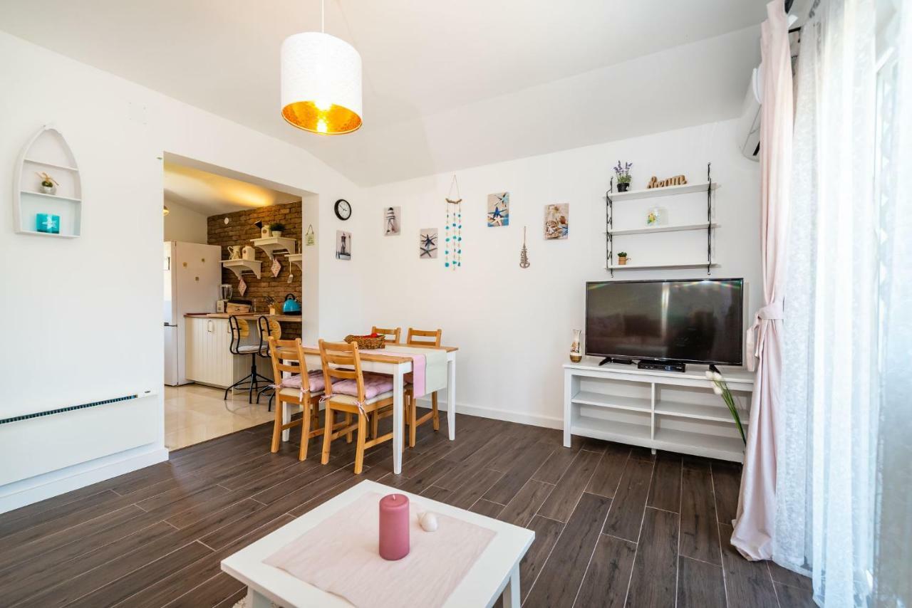Apartment Vitez's House Novigrad/knight's House Novigrad *