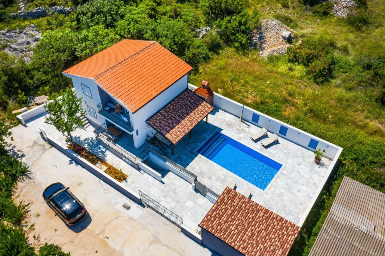 Vitez's House Novigrad/knight's House Novigrad Apartment