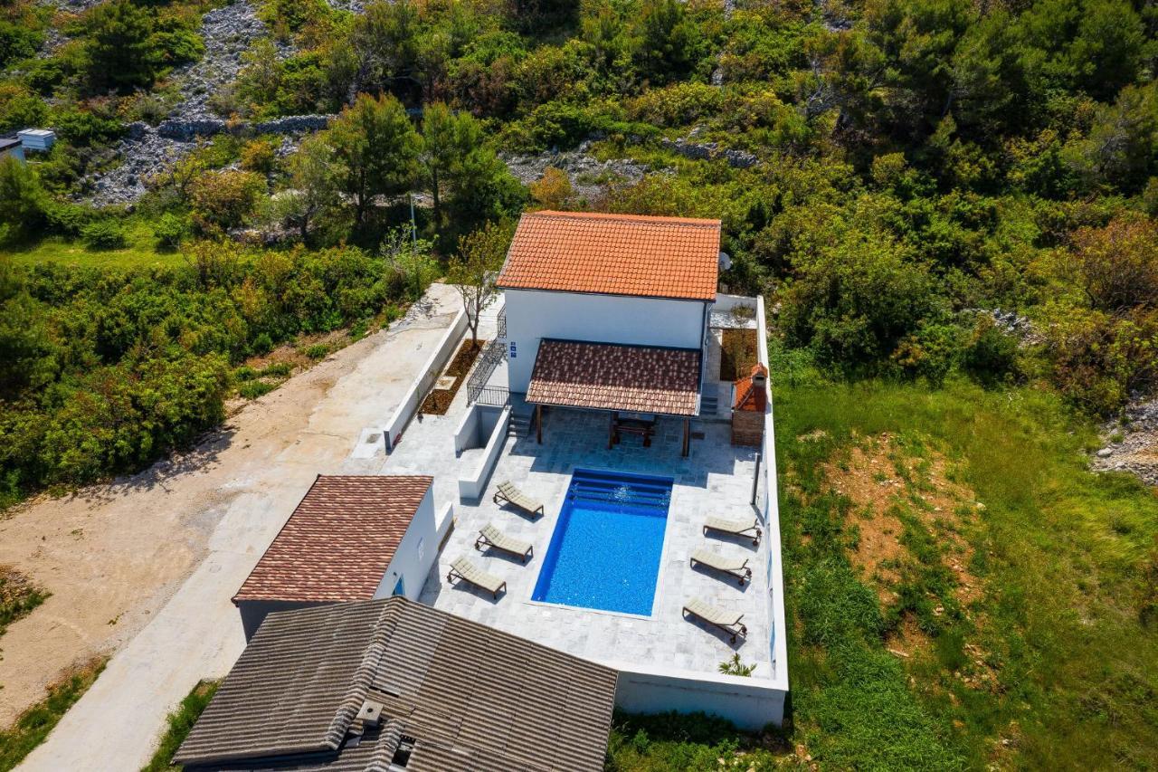 Vitez's House Novigrad/knight's House Novigrad Apartment *